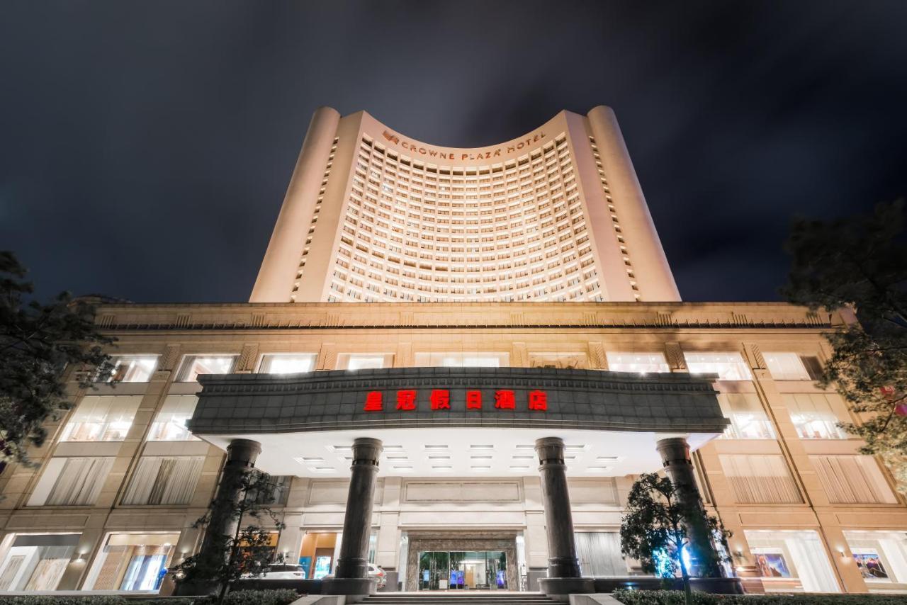湛江康益广场皇冠假日酒店 外观 照片